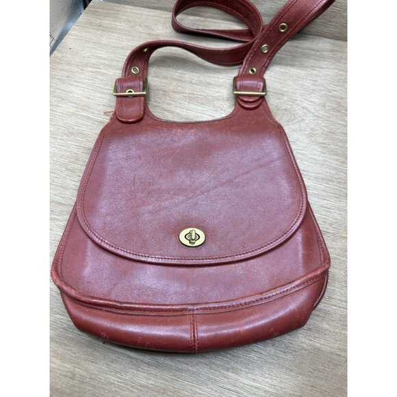 EX+ Vintage Coach Berkeley Series 9014 Saddle Bag Leather Suede Red Rare - Picture 2 of 6